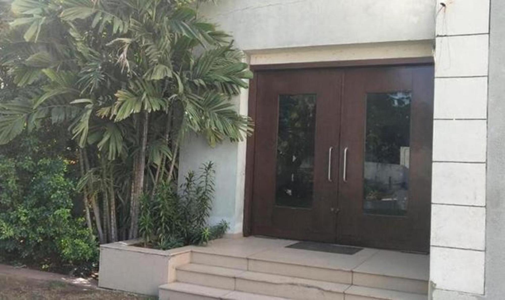 Hotel Sun N Step Club Ahmedabad Buitenkant foto